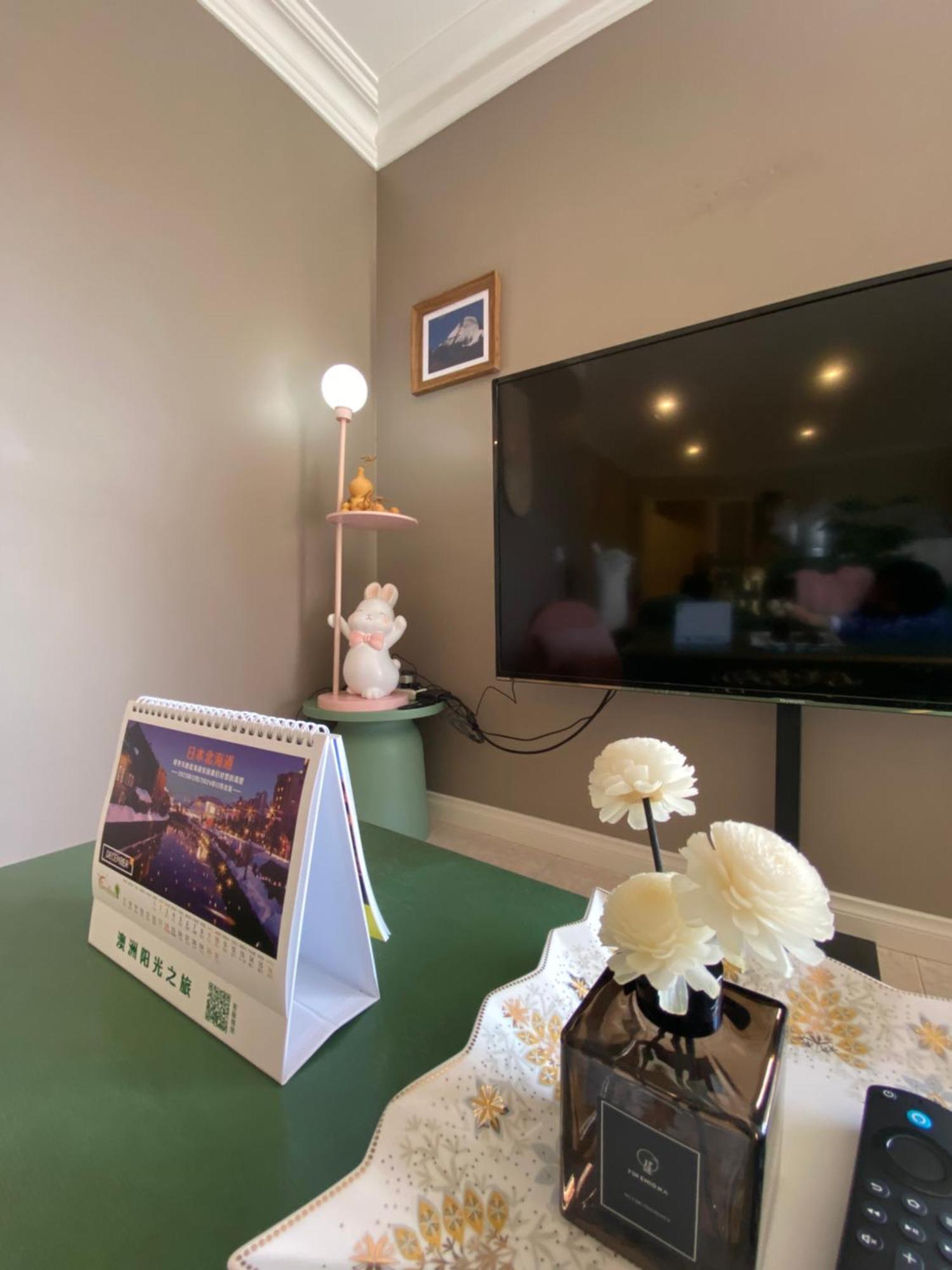 Sunny Ocean View Retreat Apartment Perth Bagian luar foto
